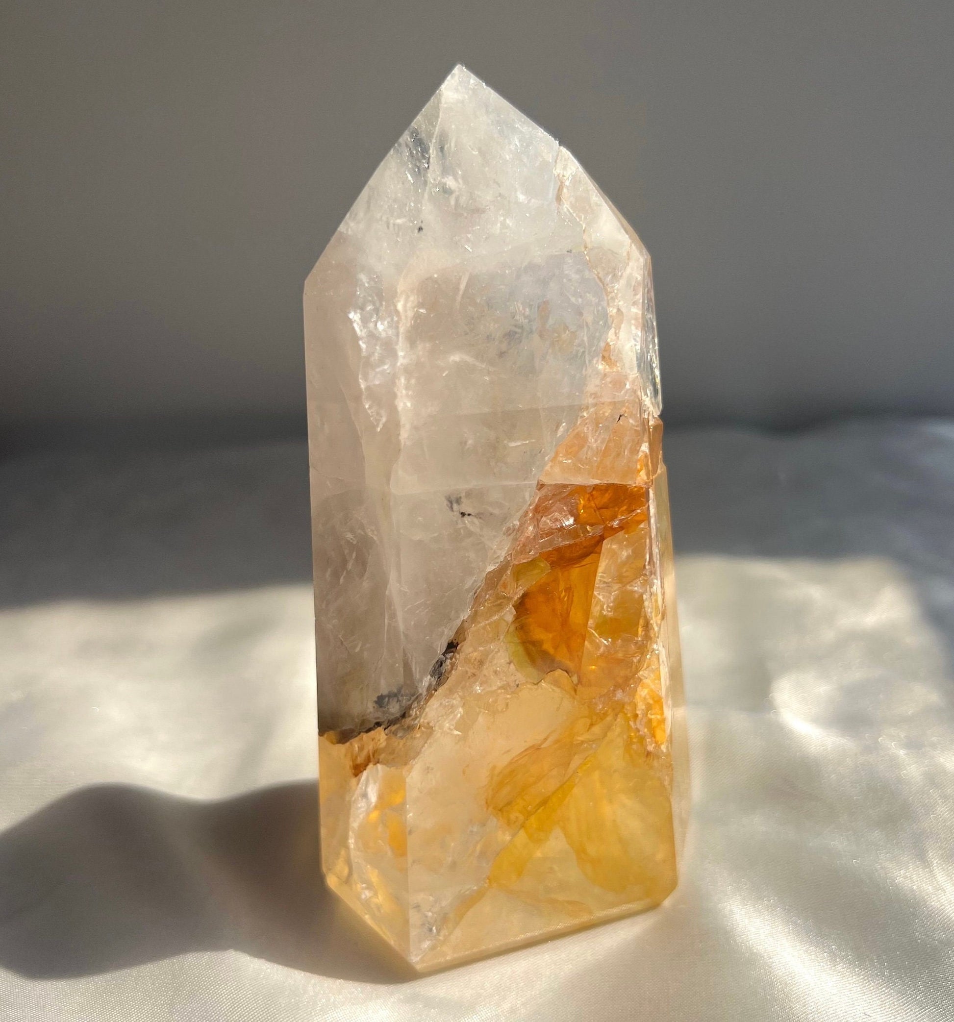 Large Golden Healer Tower | Hematoid in Quartz Tower