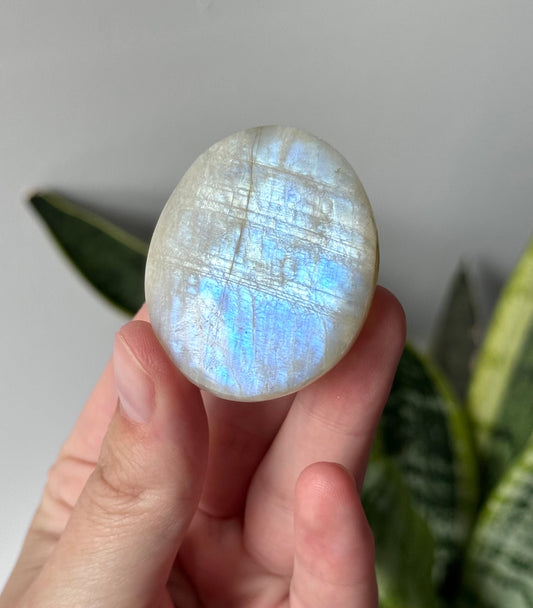 Gorgeous Flashy Moonstone Palm Stone with Blue Flash | Moonstone Palmstone