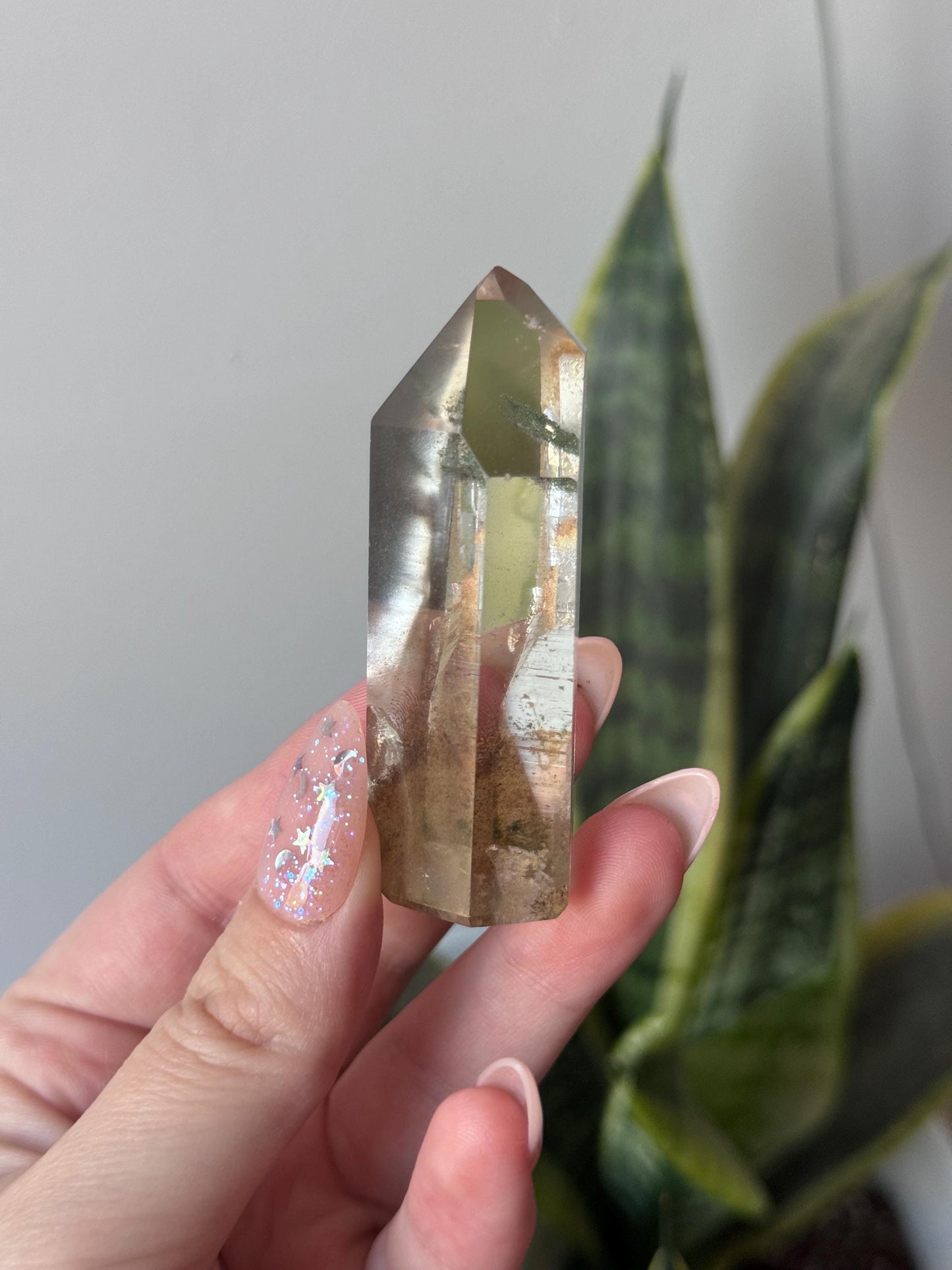 High Quality Garden Quartz Lemurian Point from Brazil | Lodolite Generator with Rainbows AAA