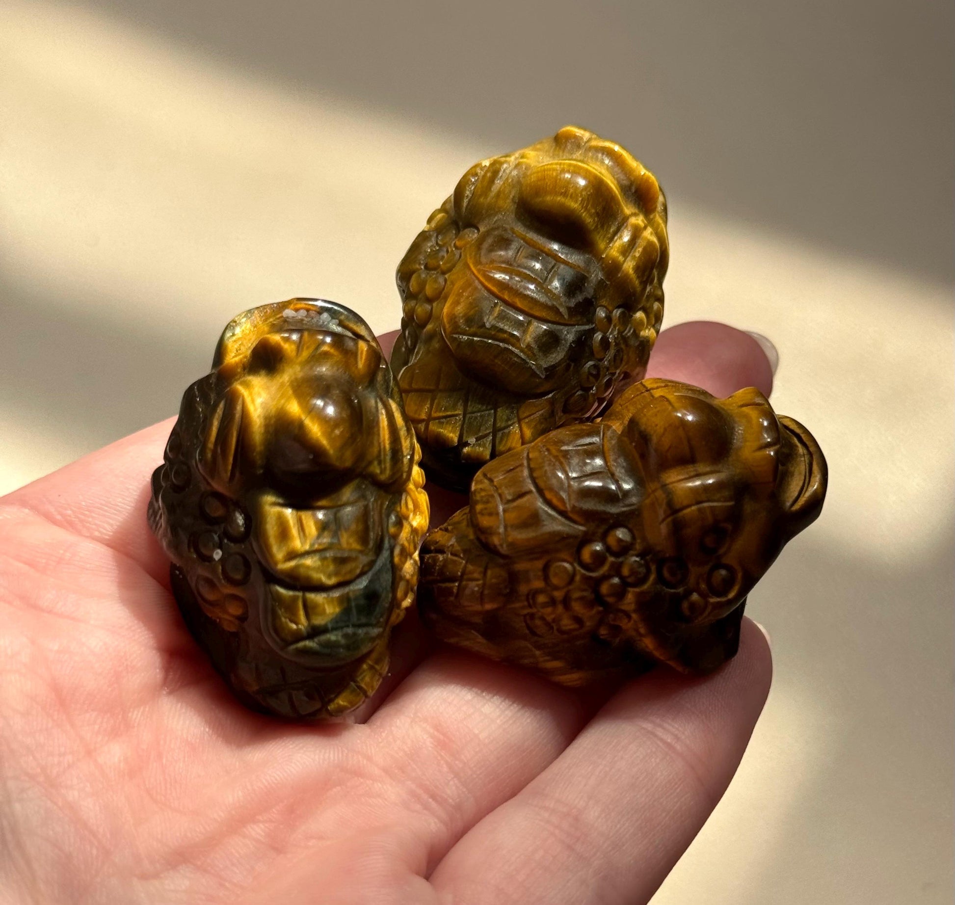 Beautiful Tiger’s Eye Money Toad Carvings | Feng Shui Mini Money Toads