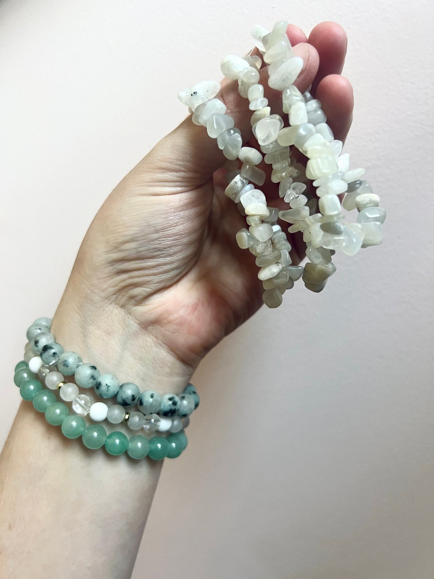 Rainbow Moonstone Bracelet Moonstone Chips blue flash Gemstone Bracelet Crystal Jewelry Handmade Bracelet Stackable Gift for her Gift box