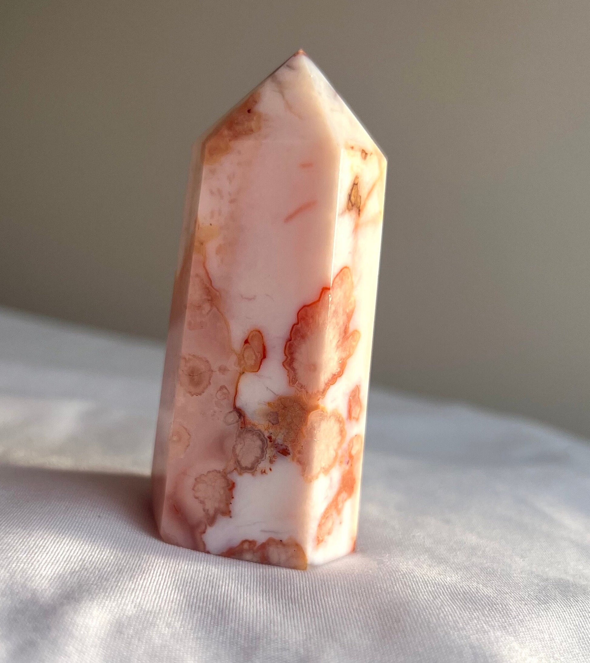 Gorgeous Carnelian Flower Agate Tower Carving