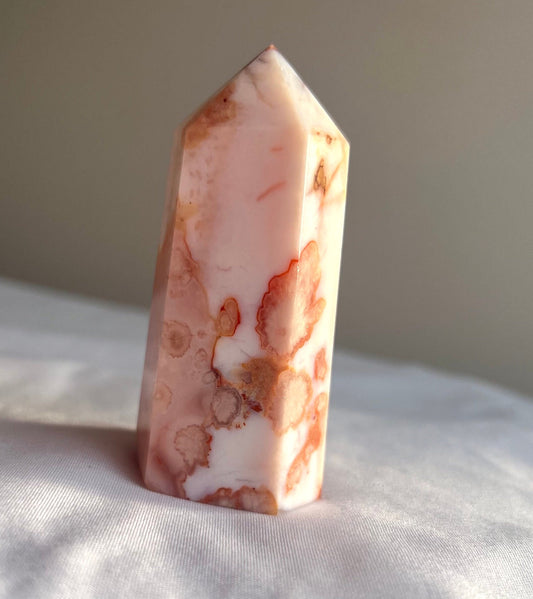 Gorgeous Carnelian Flower Agate Tower Carving