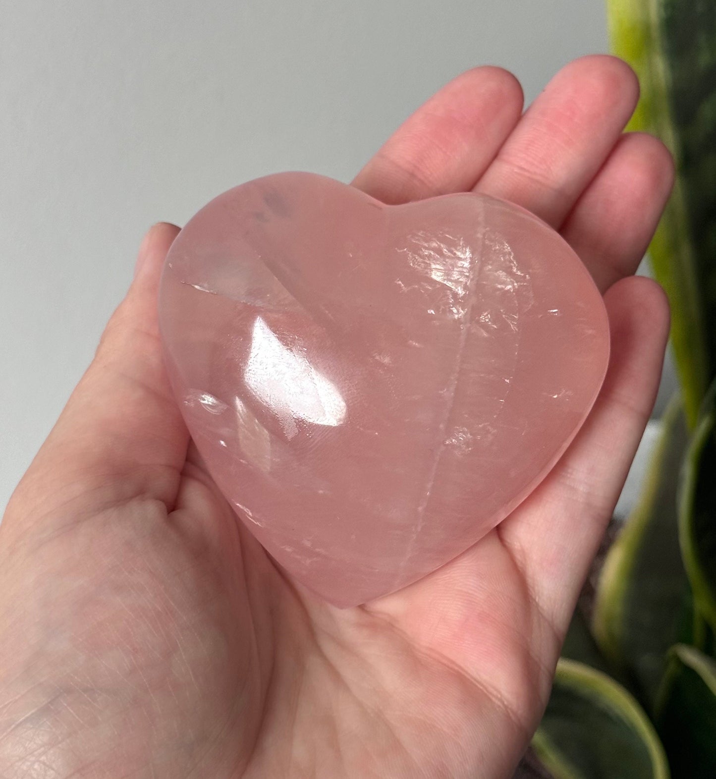 High Quality Rose Quartz Heart Carving with Star Flash | Gemmy Rose Quartz Puffy Heart Asterism