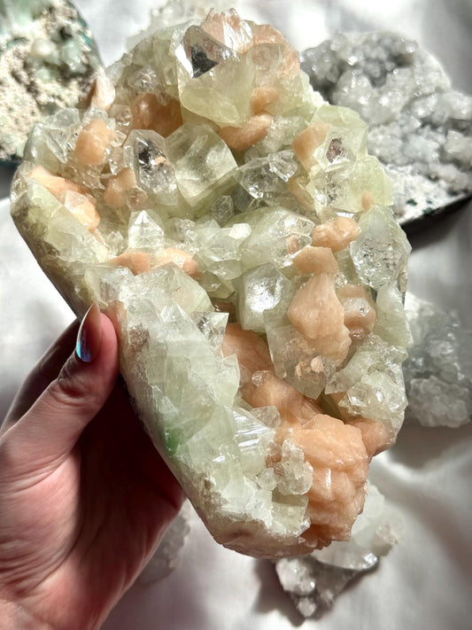 AAA Grade Diamond Apophyllite with Peach Stilbite Cluster from India (1.57kg)