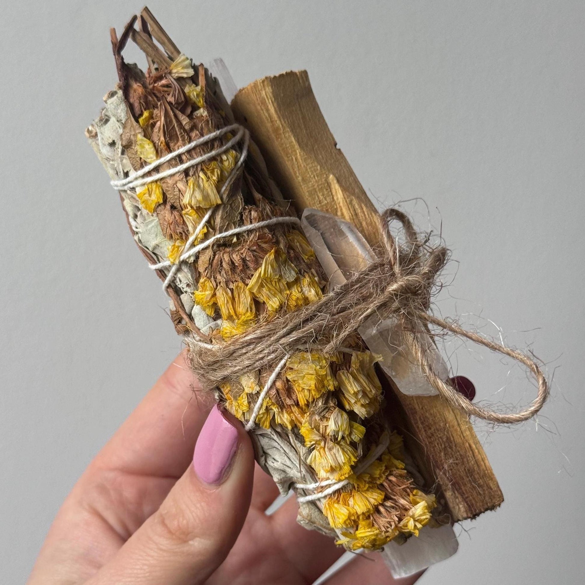 Insence Bundle Yellow Sinuata White Sage Palo Santo Stick Selenite Wand & Clear Quartz Bundle Gift