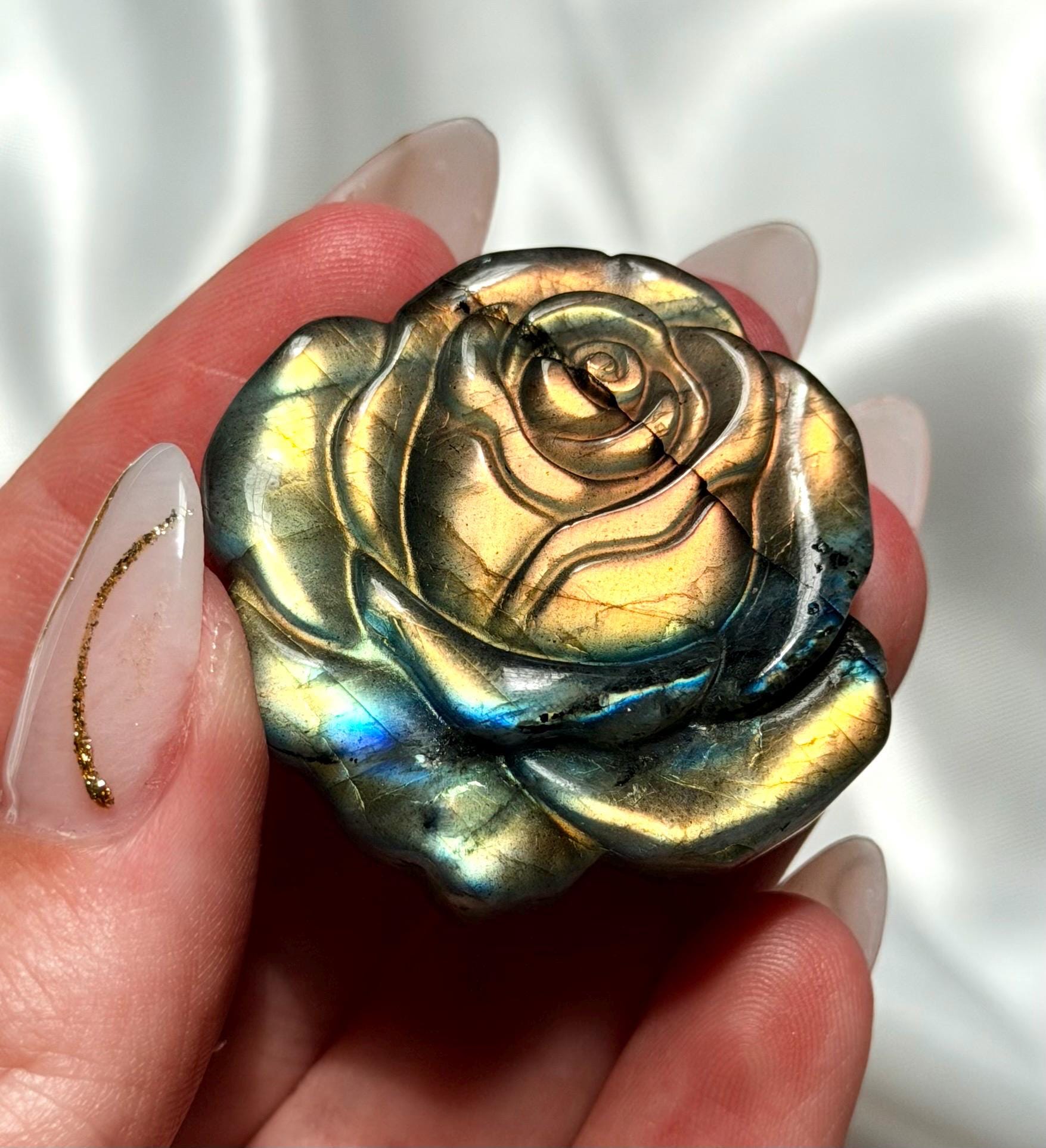 Flashy Labradorite Rose Carving | Natural Labradorite Crystal Rose from Madagascar | Blue Flash Gemstone | Crystal Flower