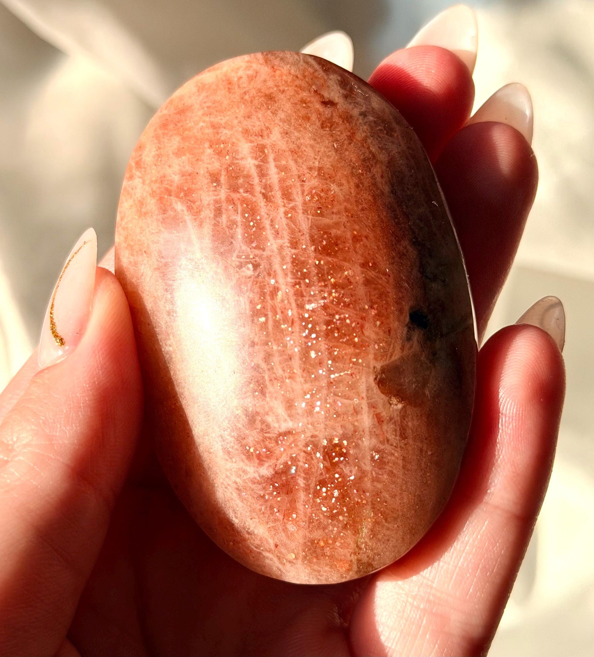 Sunstone Palmstone |High Quality Sunstone Palm Stone with Glitter | Sunstone Pillow from Madagascar