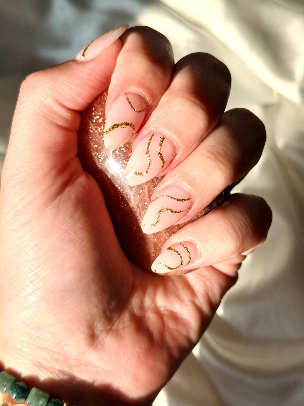 Sunstone Palmstone |High Quality Sunstone Palm Stone with Glitter | Sunstone Pillow from Madagascar