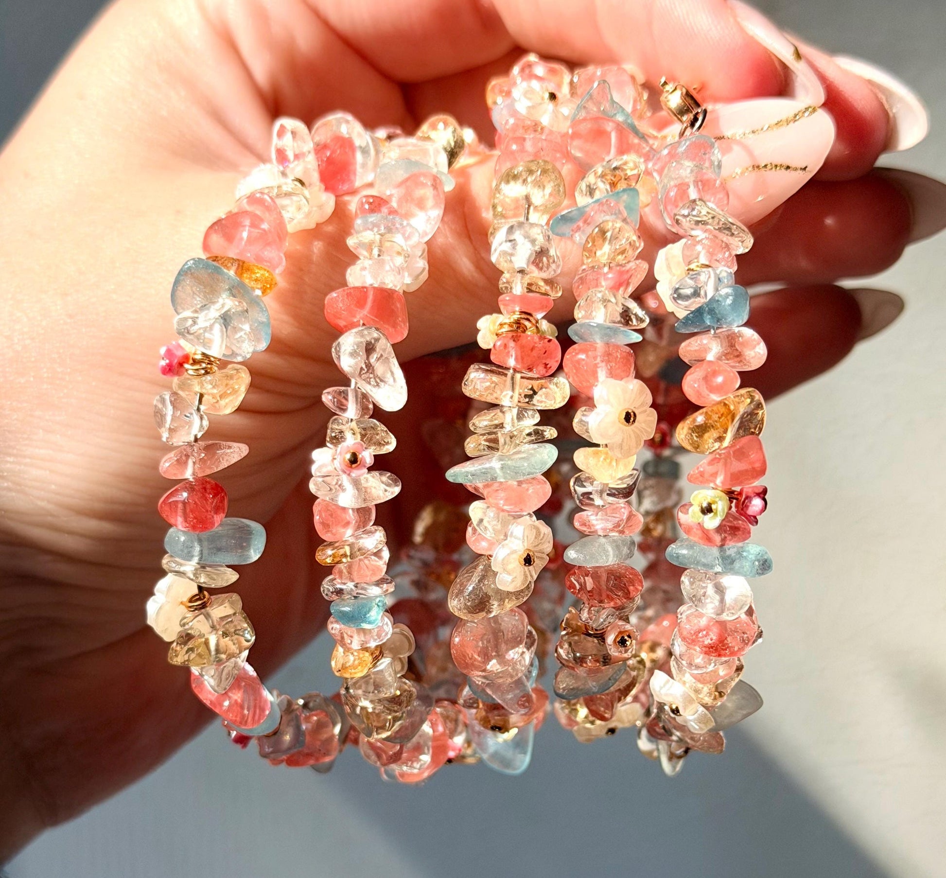 Mixed Crystals Chip Bracelet | Morganite & Clear Quartz Bracelet with Lobster Clasp