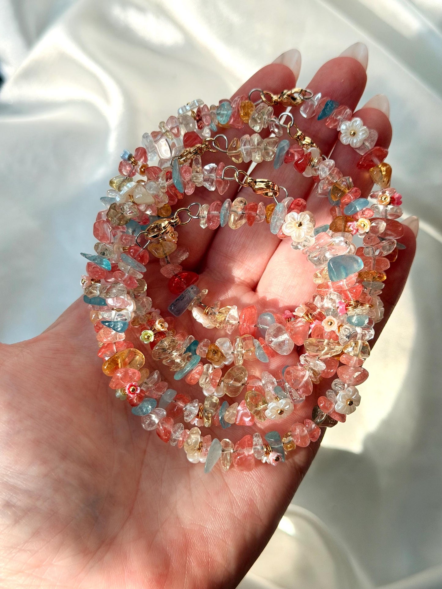 Mixed Crystals Chip Bracelet | Morganite & Clear Quartz Bracelet with Lobster Clasp