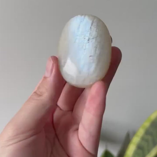 Gorgeous Flashy Moonstone Palm Stone with Blue Flash | Moonstone Palmstone